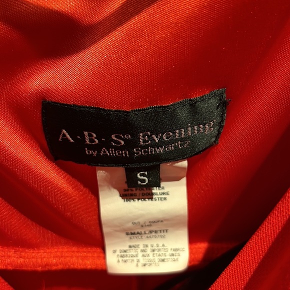 Stunning A.B.S red dress. Perfect condition - Picture 3 of 3